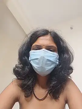 Shivani2002 现场XXX聊天