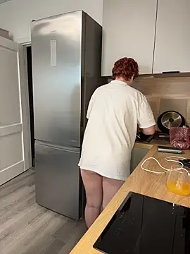 MrMrsRight élő XXX-chatje