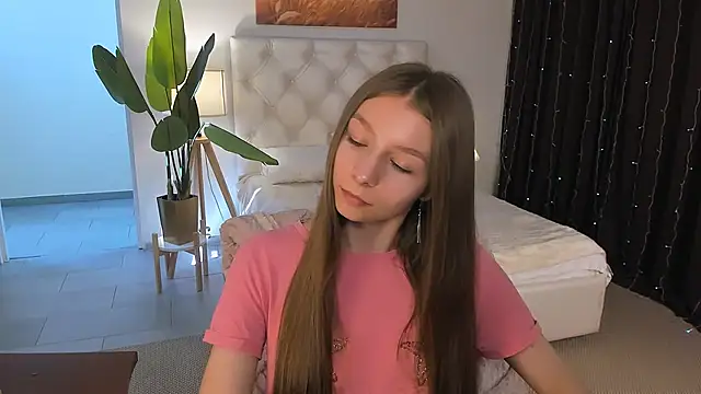 XXX chat uživo modela JulieDaniel