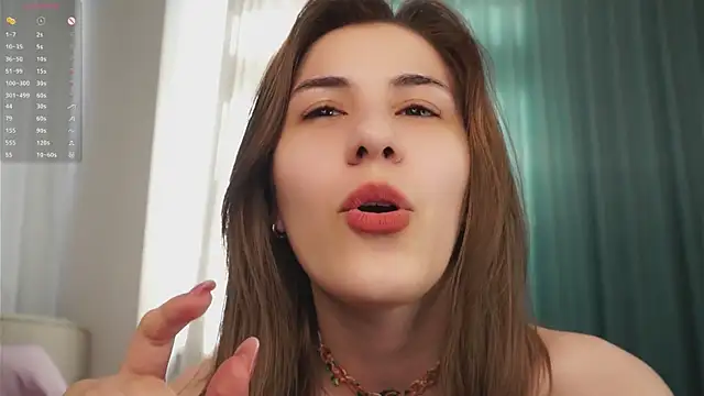 QueenieGitt Chat XXX in diretta