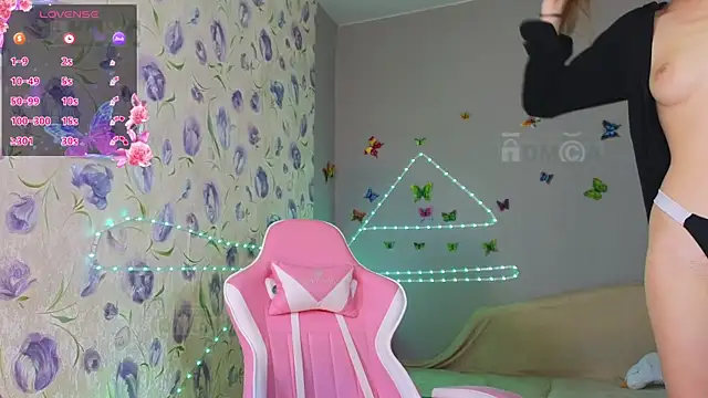 Armurra15 Chat XXX in diretta
