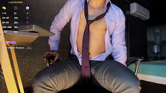 MarkWalker__ লাইভ XXX চ্যাট