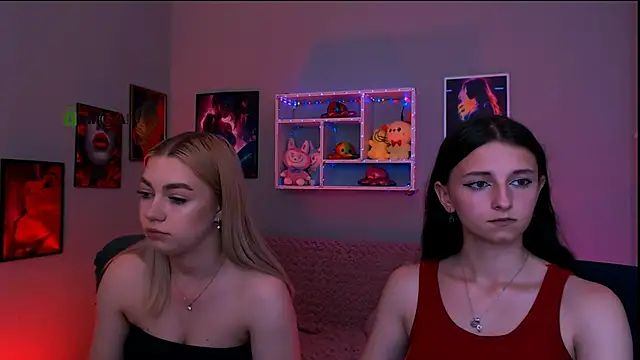 צ'אט XXX בשידור חי של caroline_honeyy