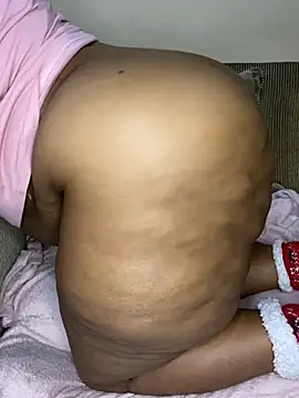 Amandious Adlı Modelin Canlı XXX Sohbeti