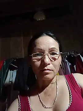 צ'אט XXX בשידור חי של Cucci07