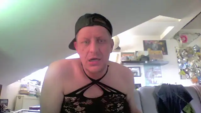 Živý XXX chat Bigthroaterboy
