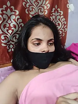 Sandhya_77 Adlı Modelin Canlı XXX Sohbeti