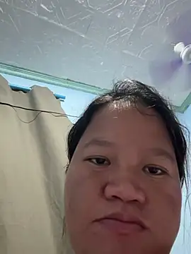 Pretty_Preggy Pertunjukan Webcam