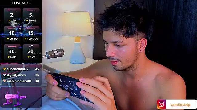 Онлайн чат XXX Issac_james_