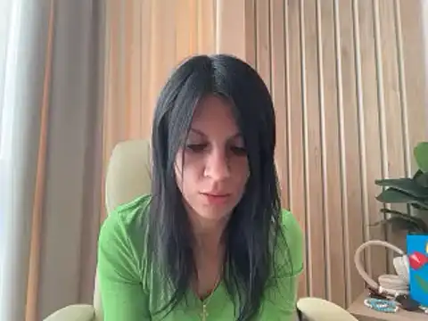 XXX chat uživo modela InjaAtHome