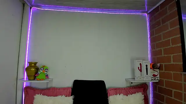 rukminilatin 라이브 XXX 채팅