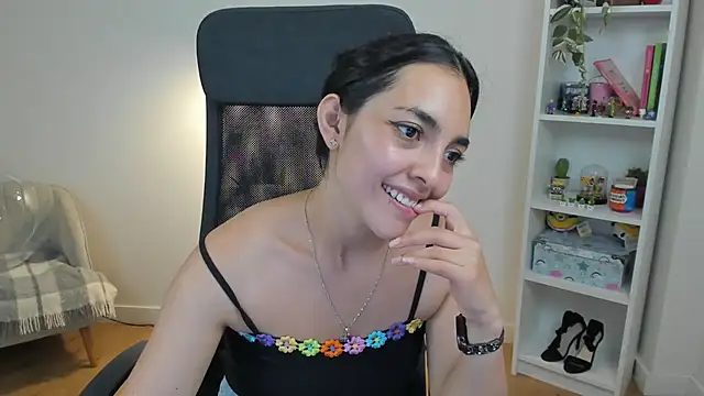 Živý XXX chat _BellaEvans_