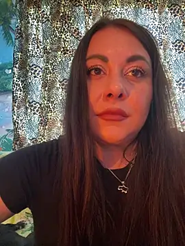 DaisyStreet Chat XXX live