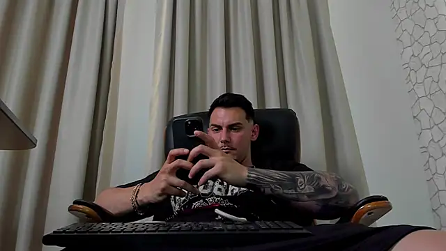 ClintMasters Live XXX Chat