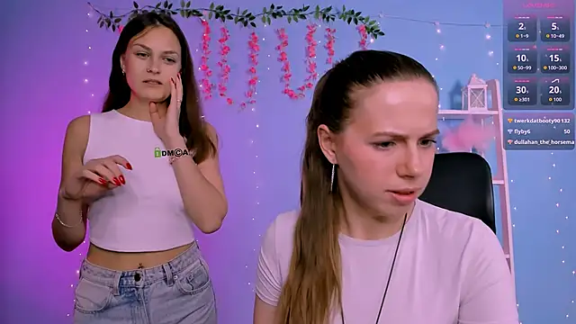 lumi_soft élő XXX-chatje