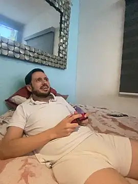 XXX chat uživo modela Alexitho25