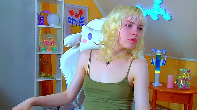 Chat XXX en directo de HannahHollis