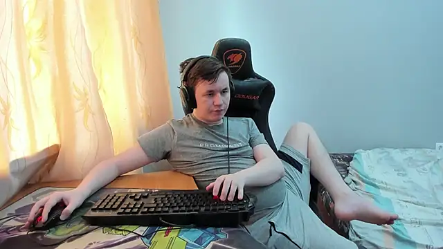 iliaskrislove's Live XXX Chat