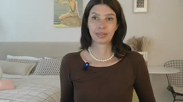 WhiteQueen888's Live XXX Chat