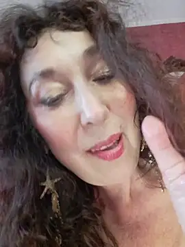 GypsyEsmeralda Live XXX-Chat