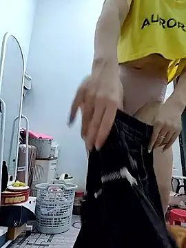Chat XXX ao vivo de simsim-00