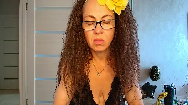 Živý XXX chat LioraWeiss