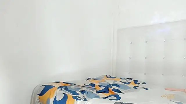 natt99x Adlı Modelin Canlı XXX Sohbeti