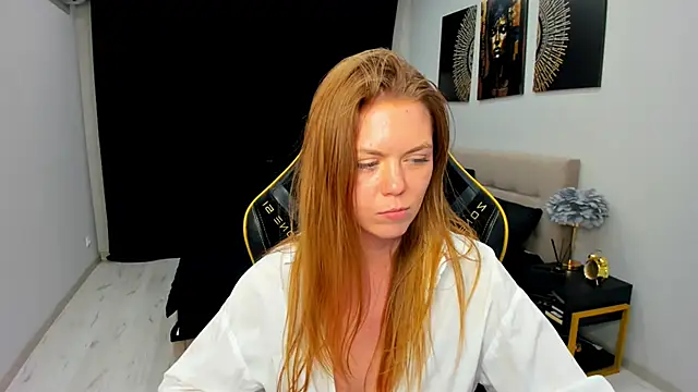 Strawberrye Live XXX-Chat