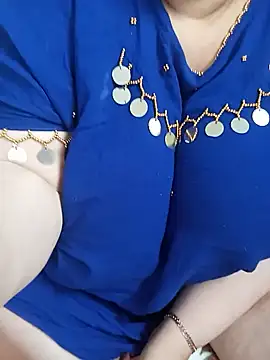 Natashaarabe Adlı Modelin Canlı XXX Sohbeti