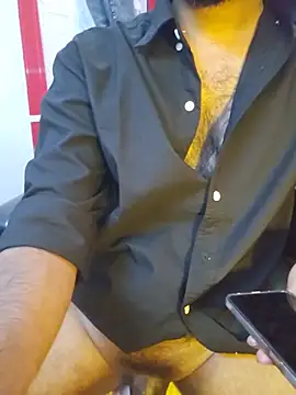 XXX chat uživo modela Mallukiran