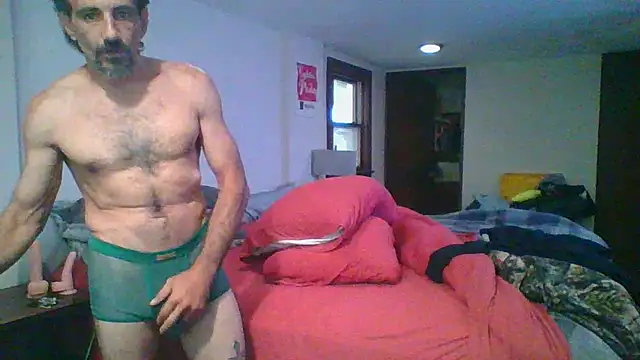 HerPerfectDaddy666 Show in webcam