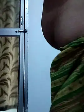 Darling8008 Chat XXX in diretta