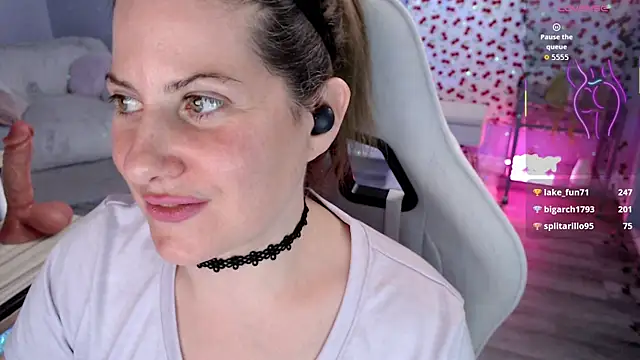 BellaStar84's Live XXX Chat