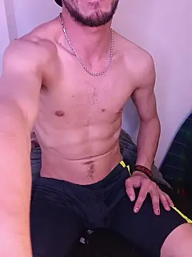 Meliodas97xxx's Live XXX Chat