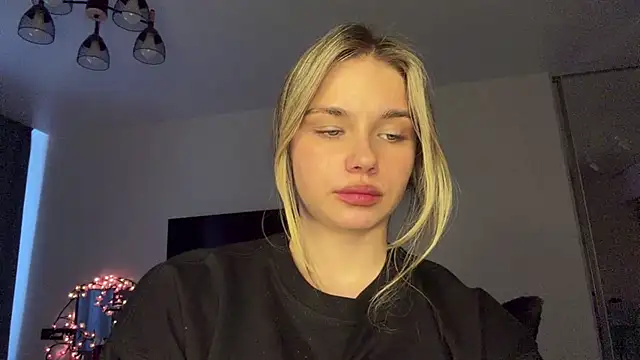 EarthaStinett's Live XXX Chat