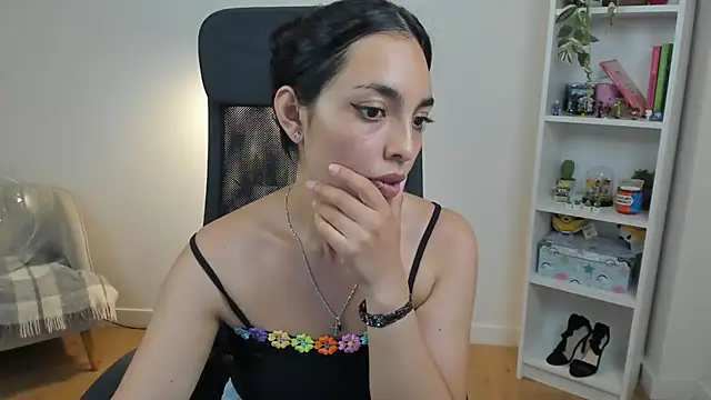 _BellaEvans_'s Live XXX Chat