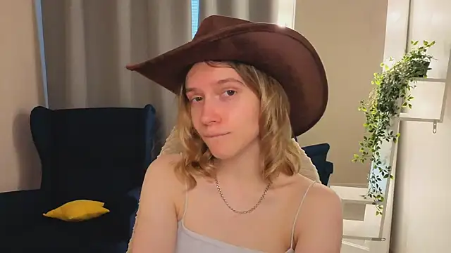 MilanaRayy's Live XXX Chat