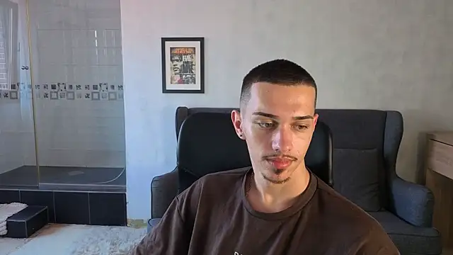 Živý XXX chat KaydenDrew