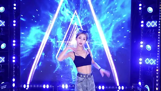 cdyyds003 라이브 XXX 채팅