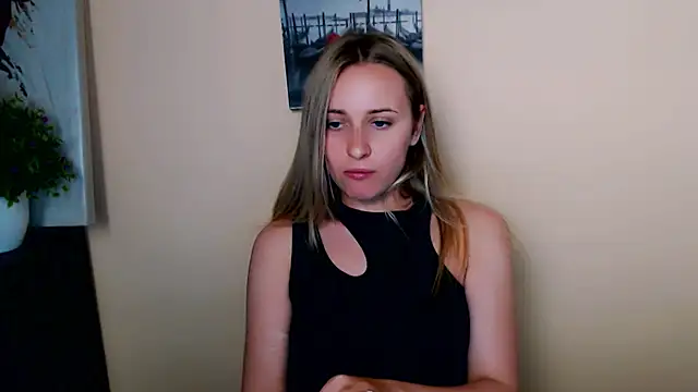 _Nicole_new: онлайн-секс-чат
