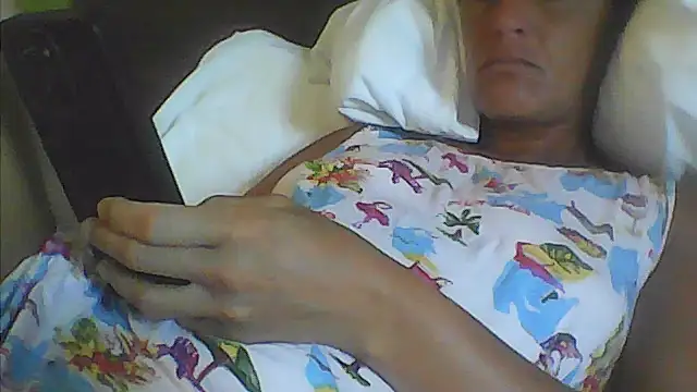sarahkat86 লাইভ XXX চ্যাট