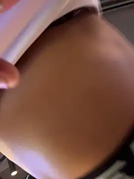 F3ckd0lllucy's Live XXX Chat