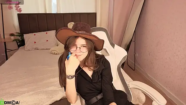 Rita_Addams Adlı Modelin Canlı XXX Sohbeti