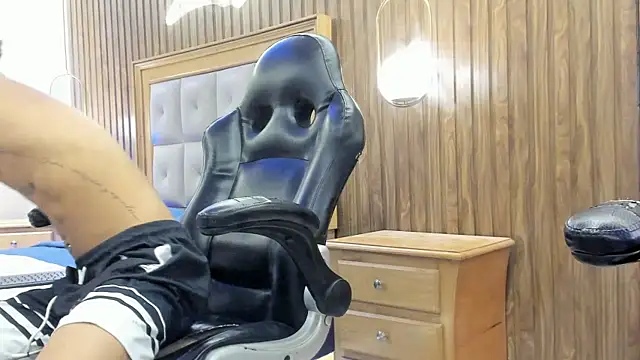 Czat XXX na żywo – Mael_Jason