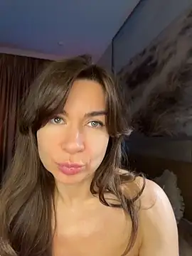 Mary_Kiitty: απευθείας συνομιλία ΧΧΧ