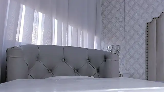 naia_cox's Live XXX Chat