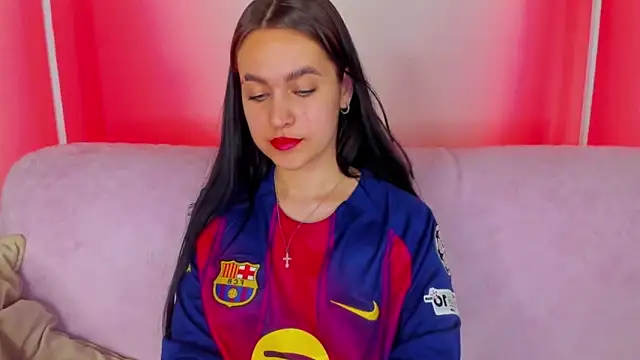 Chat XXX en directo de AishaTempt