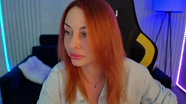 XXX chat uživo modela KristiiMax