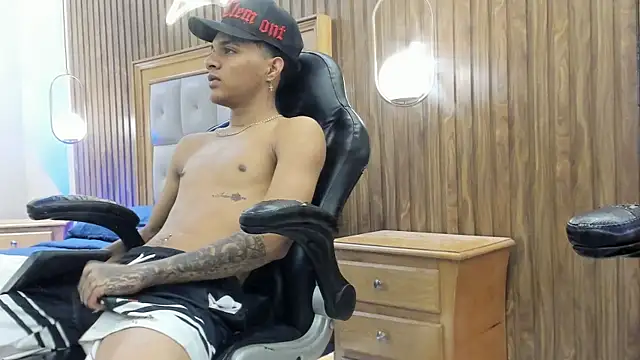 Онлайн чат XXX Mael_Jason