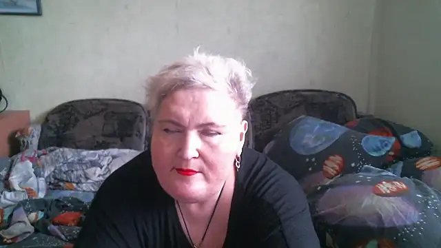 Lana555 Adlı Modelin Canlı XXX Sohbeti